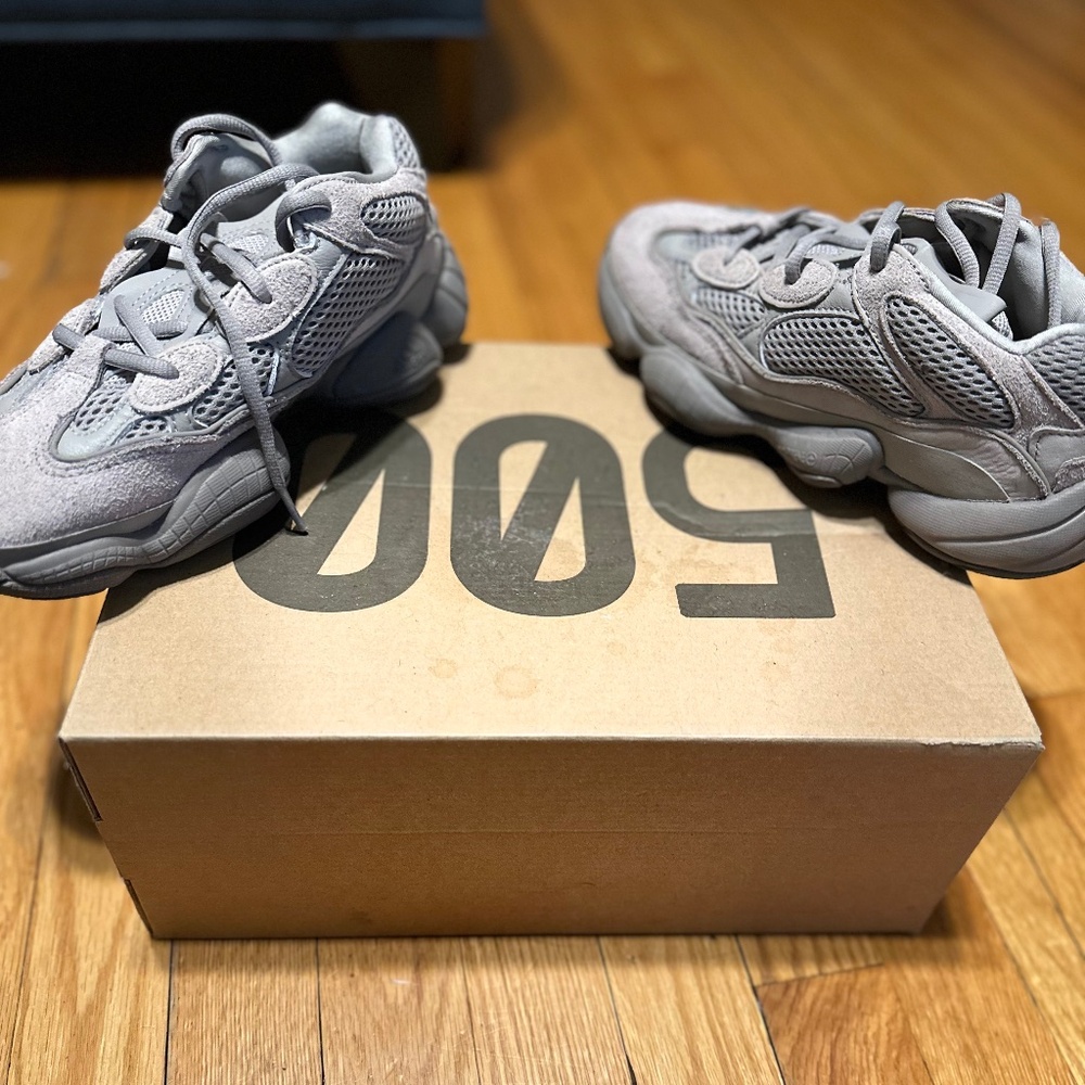 Yeezy 500 Boost size 5.5 unisex Gray
